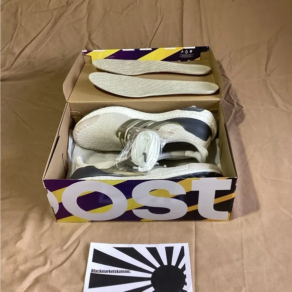 adidas gazelle silver green womens adidas Originals Ultraboost Lux
